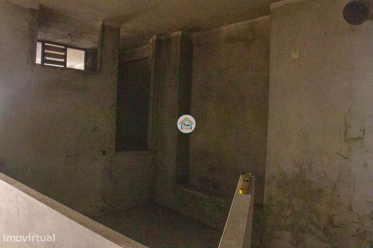 LOJA À VENDA – 130m2 EM GAIA | ZONA PRIVILEGIADA - Grande imagem: 5/8