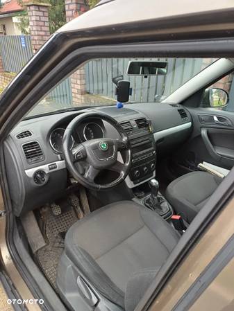 Skoda Yeti 2.0 TDI DPF - 5