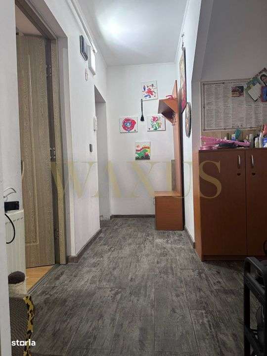 Apartament 3 camere, etaj 5, zona Decebal - Imagine principală: 4/10