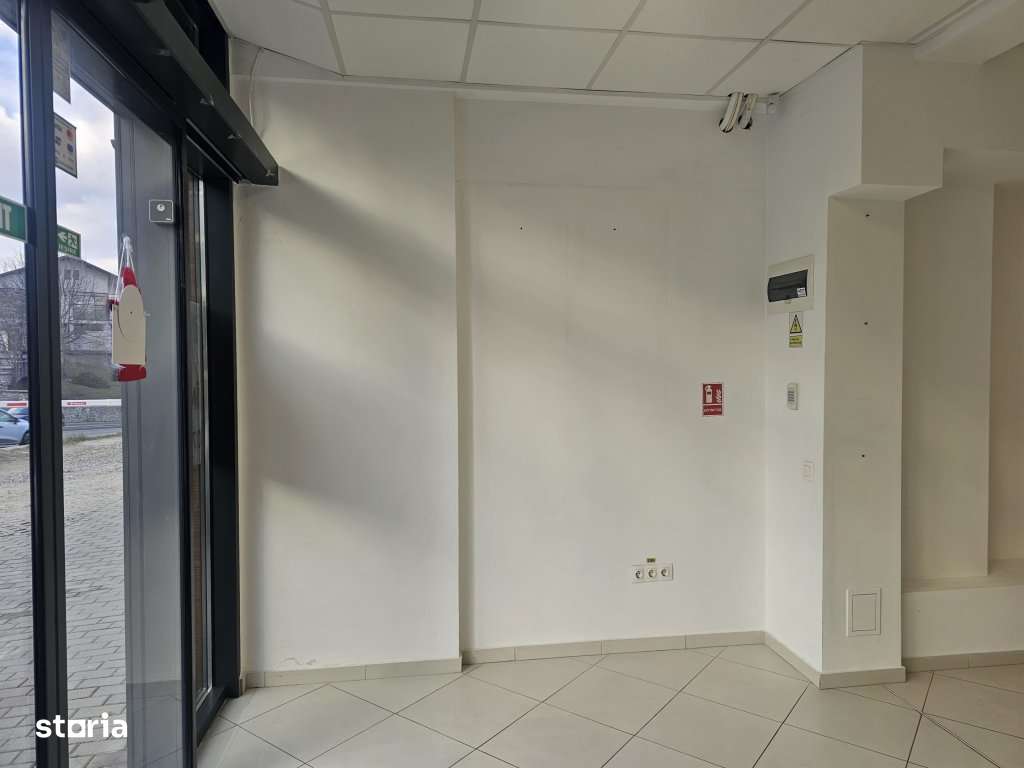 Cabinet medical | Spatiu Comercial de inchiriat | Pitesti, Central - Imagine principală: 5/8