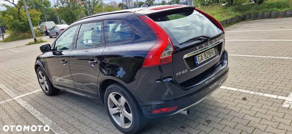 Volvo XC 60 D3 Base - 21