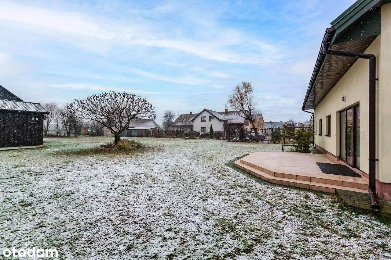 Wprowadź się od razu – dom z klimatem i dużą działką-16