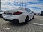 BMW Seria 5 520i MHEV - 11