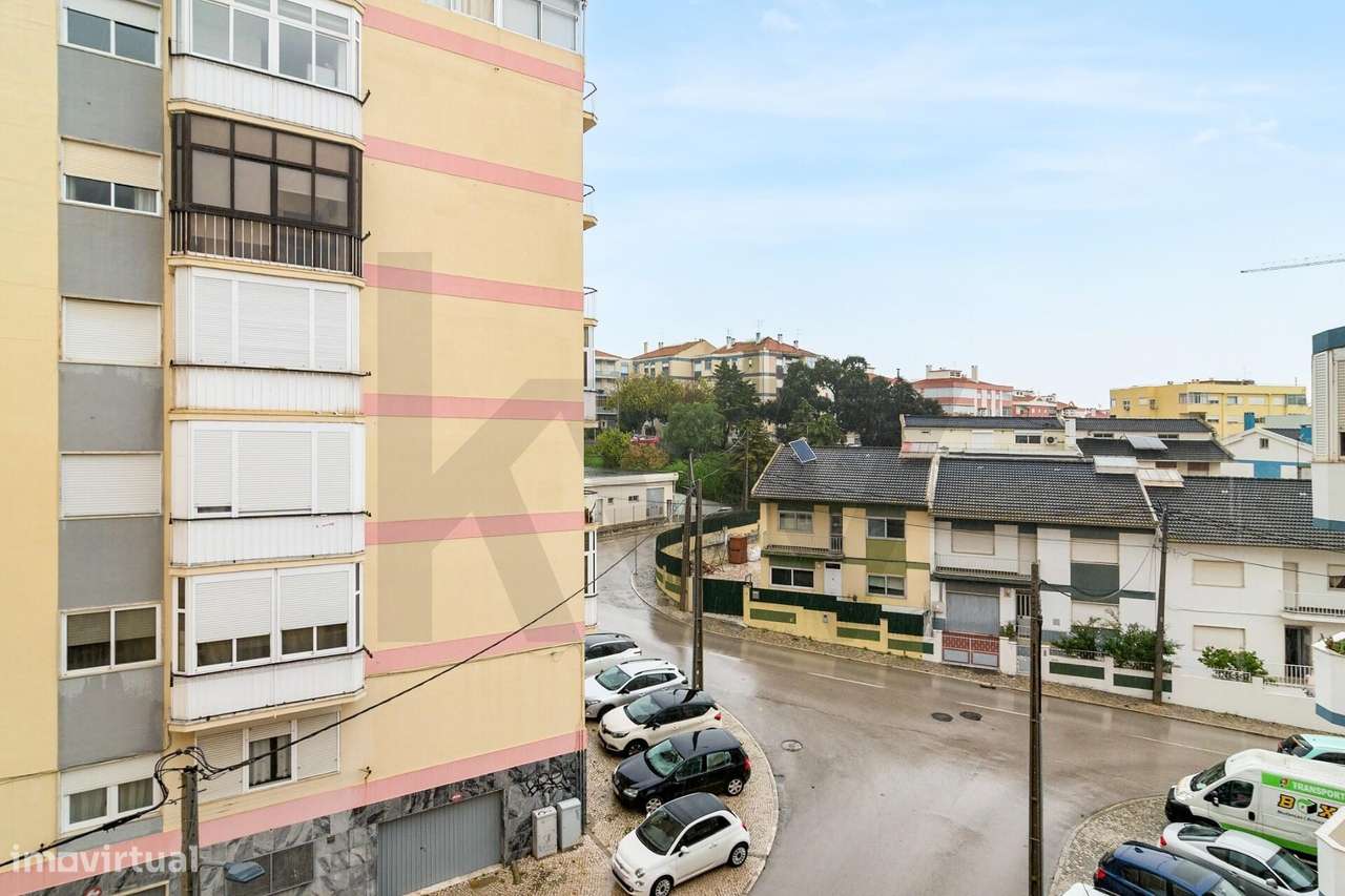 Apartamento T3 Renovado - Amora-23