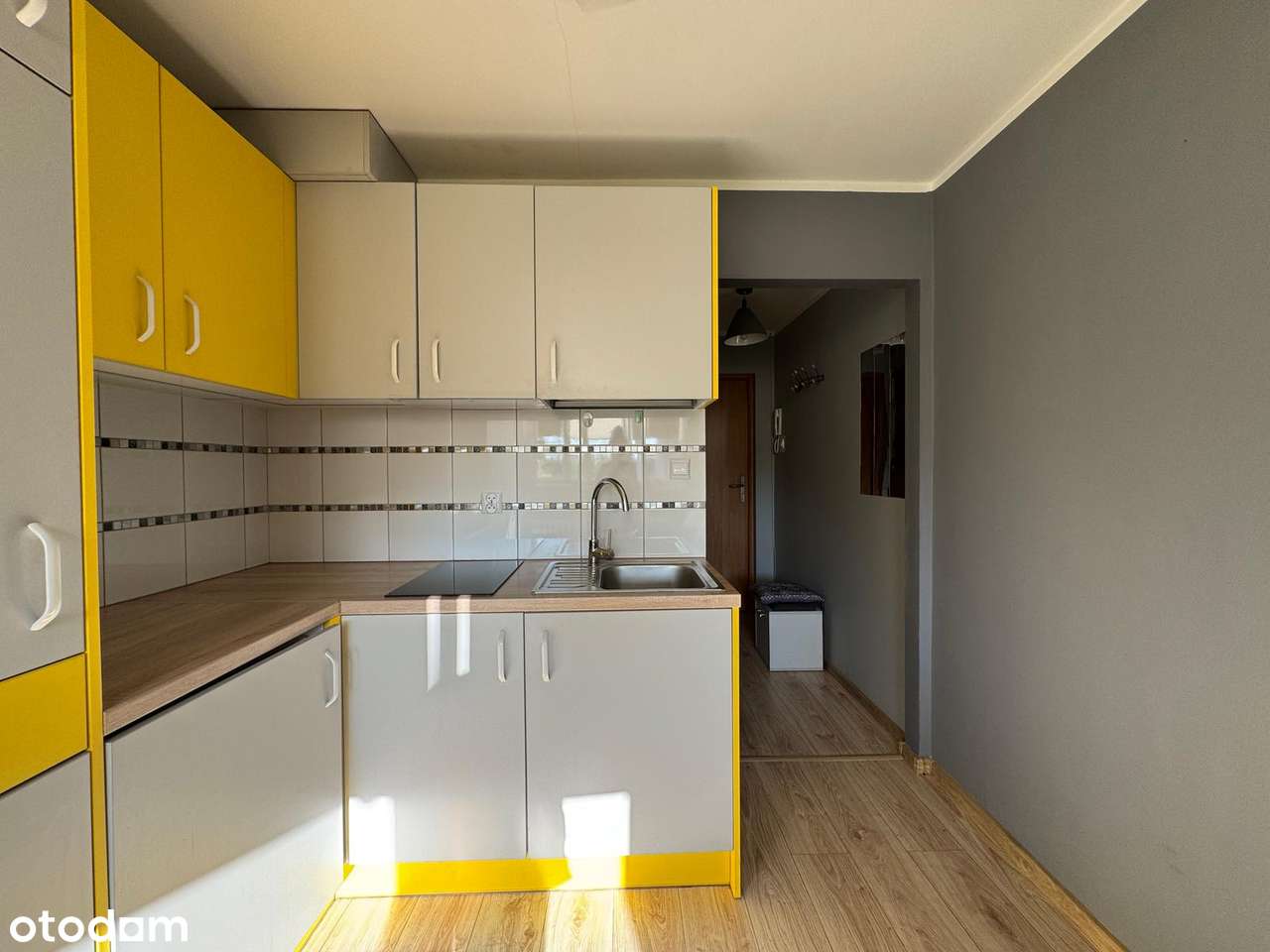 Garsoniera  tuż obok Parku Zdrojowego.-0