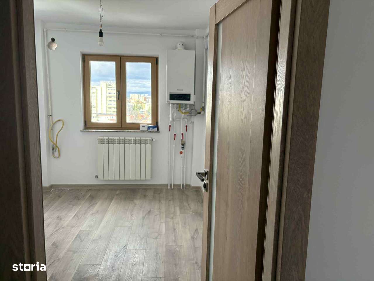 Apartament de 3 camere zona Calea Bucuresti(Liceul de Informatica),-6