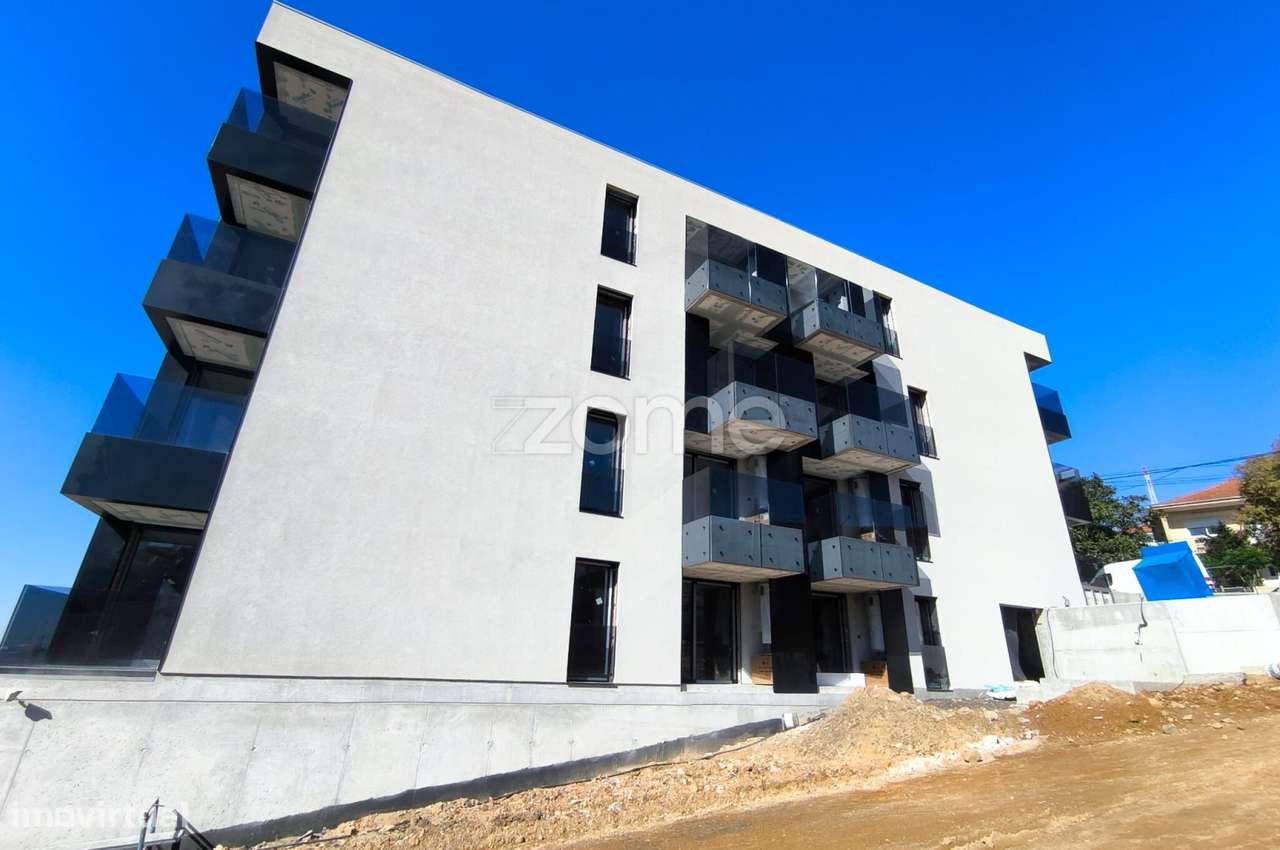 Apartamento T2, em Condomínio Fechado, com Terraço e 2 lugares gara... - Grande imagem: 5/37