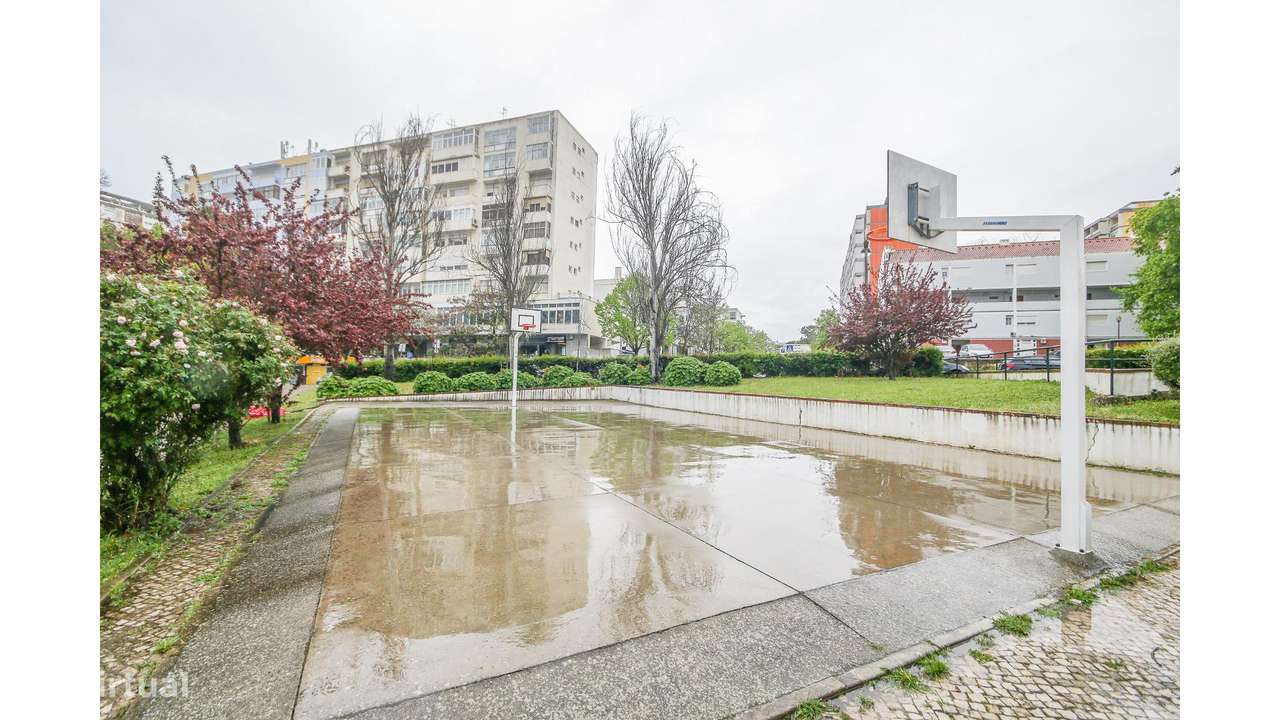 Apartamento T3 nos Olivais-24
