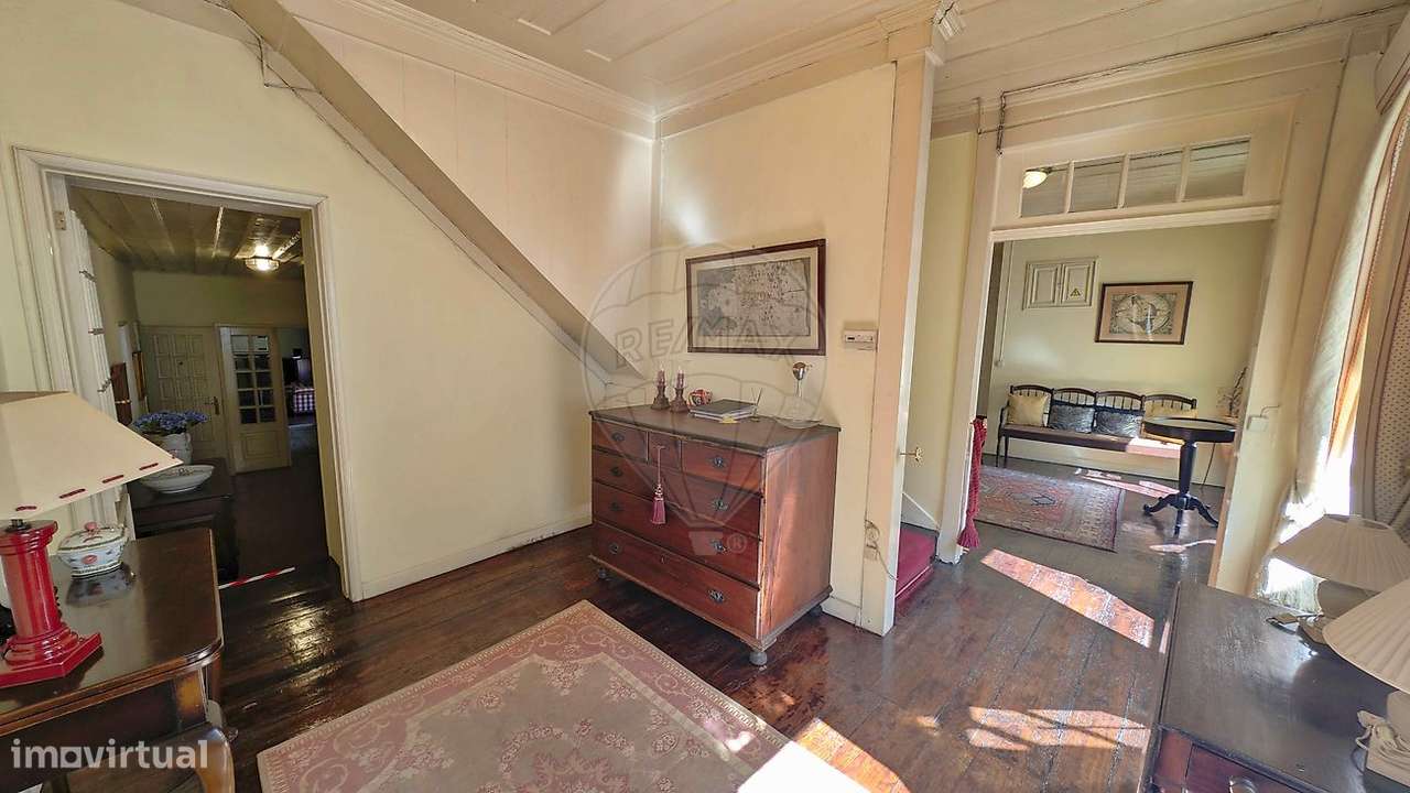 Moradia T4 para venda-7