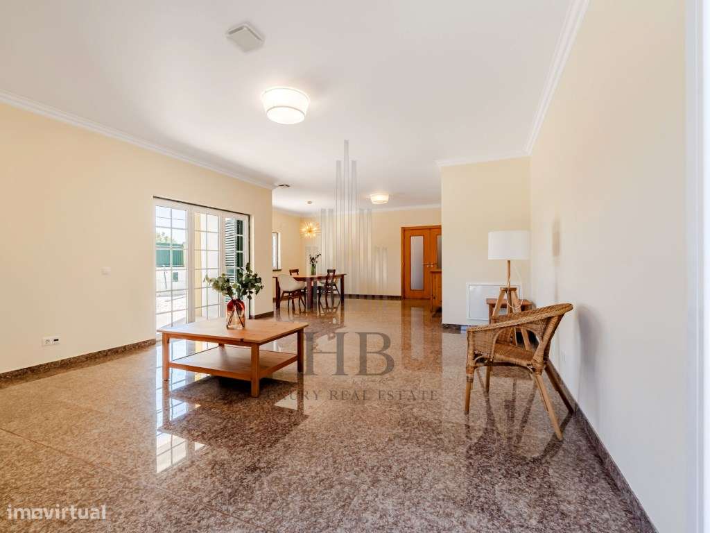 Exclusiva Moradia T4 com Piscina e Jardim |S. Joao das Lampas |Sintra-12