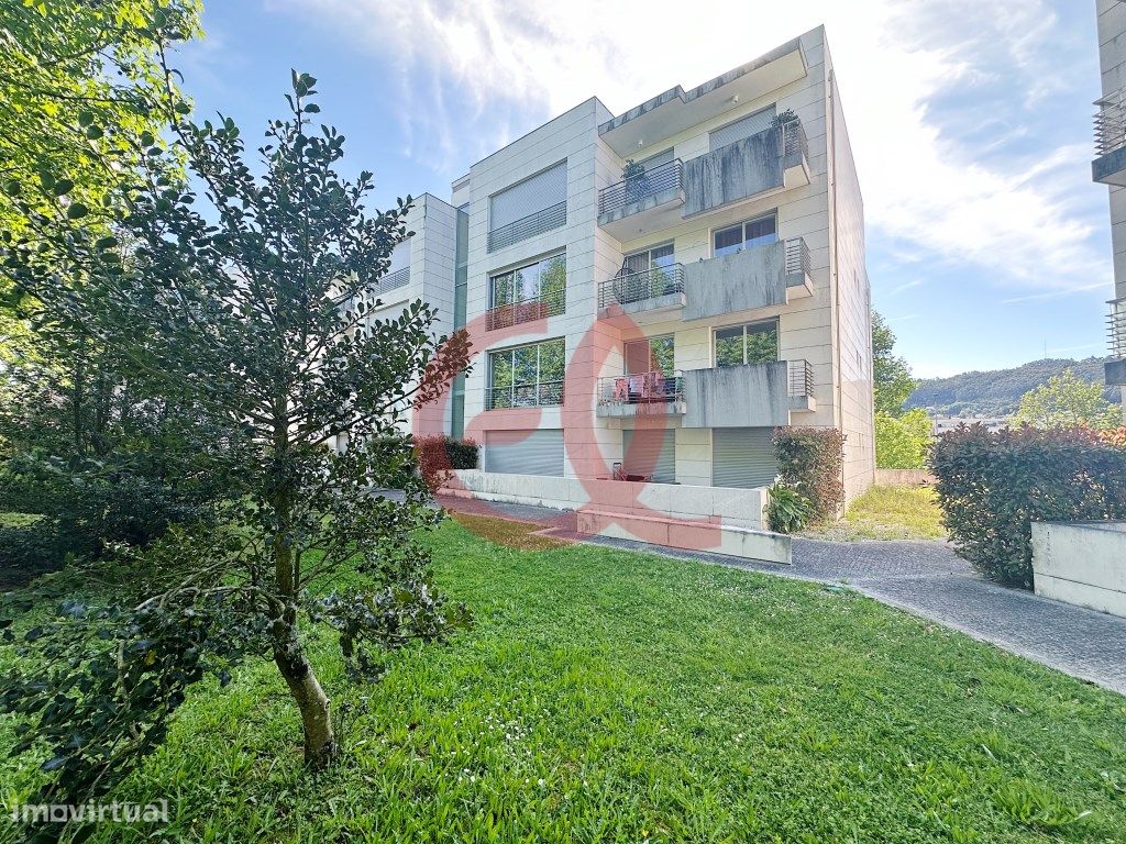 Apartamento T4 - Meadela, Viana do Ca...