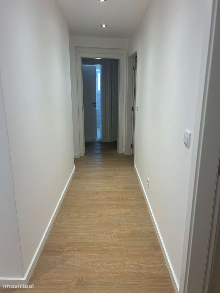T3 +1 Duplex NOVO no Empreendimento Varandas do Pinheiro-19