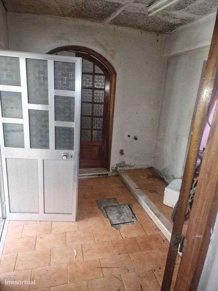 Excelente Moradia Para Reabilitação e Reconstrução - Grande imagem: 5/12