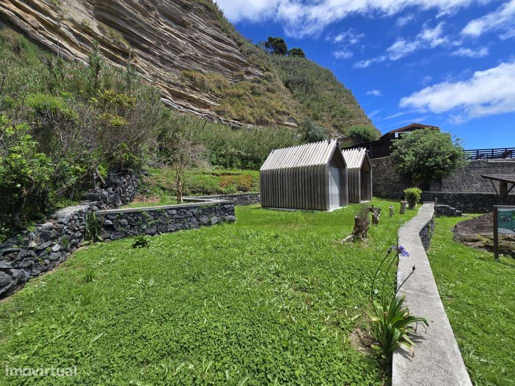 Terreno com Ruína e Acesso Direto ao Mar na Exclusiva Rocha da Relva-10