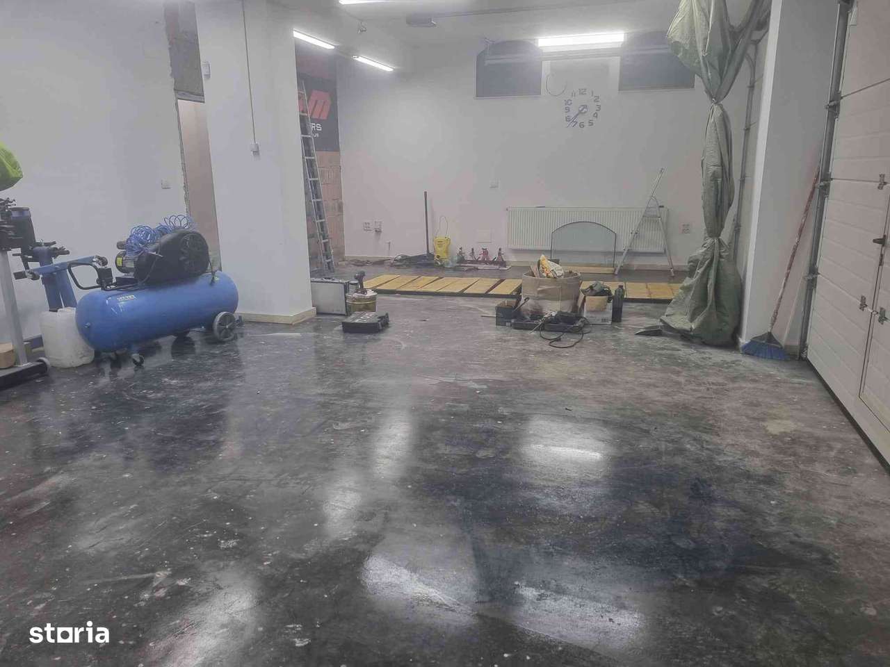 Atelier auto depozit sau spatiu garaj 2 locuri și curtea din fata - Imagine principală: 5/9