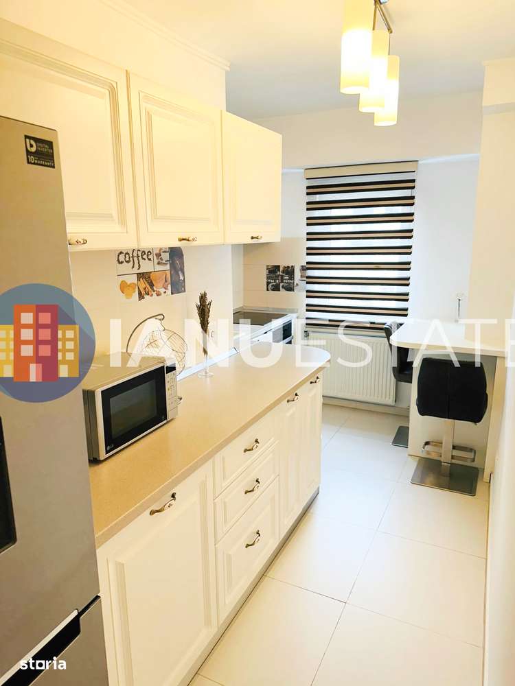 Piata Muncii 10`Metrou Decebal Alba Iulia Parcare Centrala PetFriendly - Imagine principală: 4/8