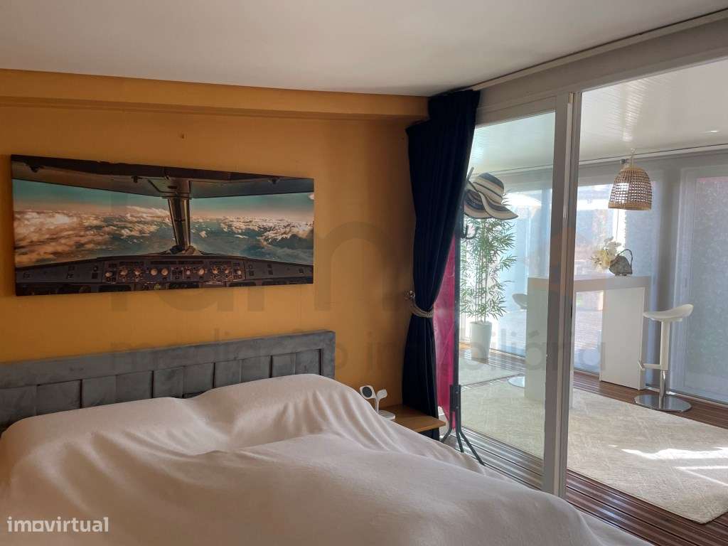 Penthouse Exclusiva com Terraço Panorâmico - Setúbal-18