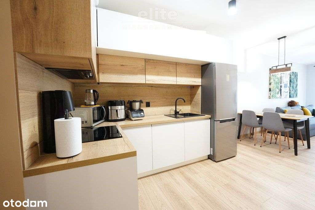 Os. Pionierów duże 2 pokoje balkon-5