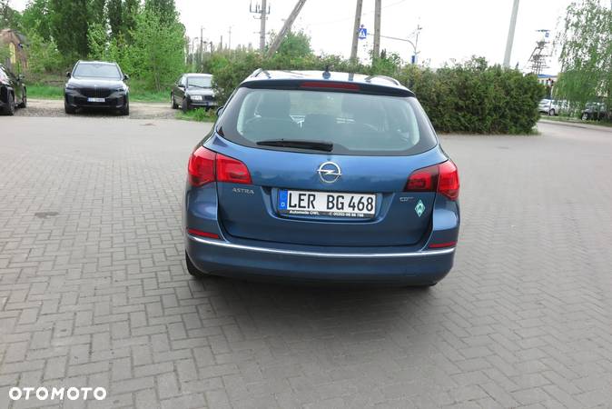 Opel Astra 1.7 CDTI DPF ecoFLEX Sports TourerStart/Stop 117g 150 Jahre - 10