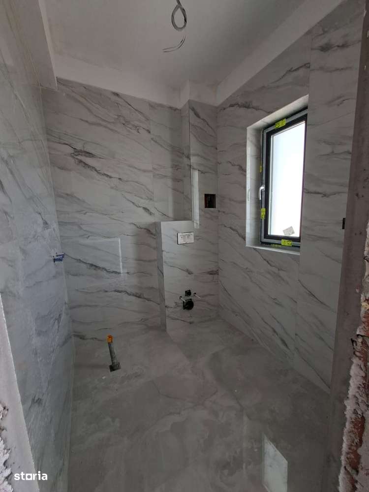 Casa P+1/ 4 camere /Com.Berceni / Asfalt /Comision 0 %-12