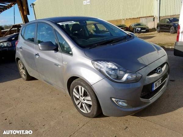 Dezmembrez Hyundai ix20 1.6 diesel an 2014 - 1