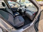 Toyota Yaris 1.0 Base - 17