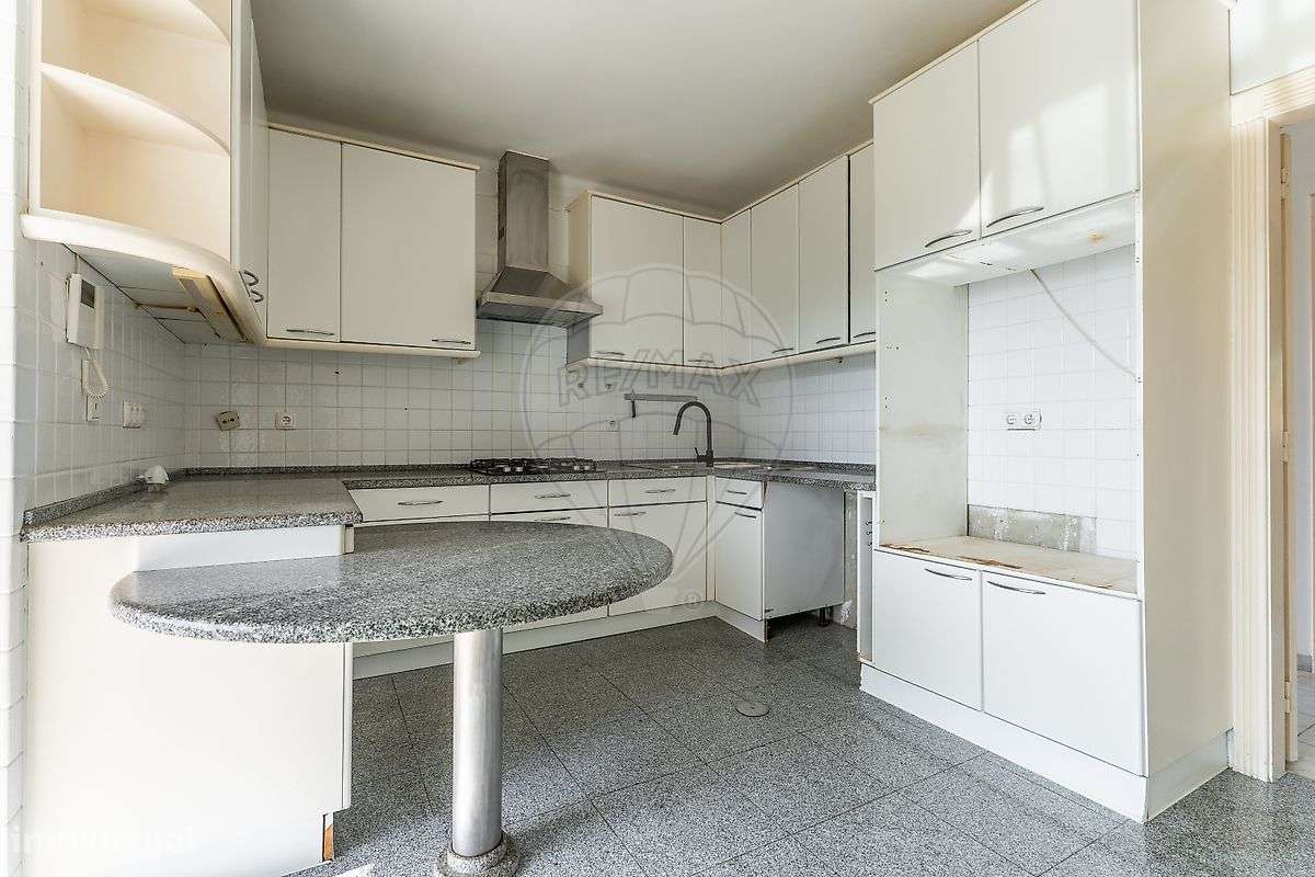 Moradia T4 para venda-36