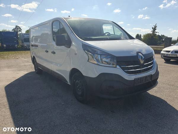 Renault TRAFIC - 1