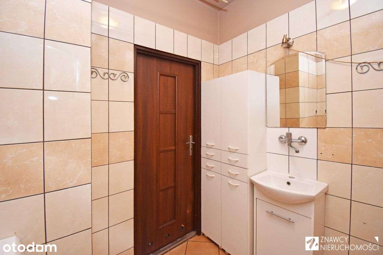 3 pokoje, zmodernizowane instalacje, okna Pcv-13