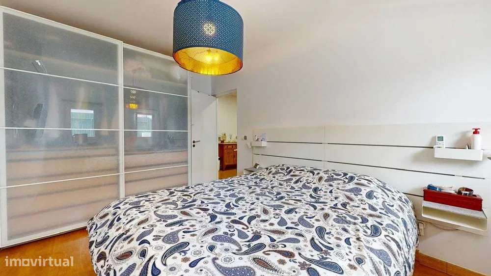 Moradia térrea T2 renovada Charneca de Caparica, garagem box 2 carros-6