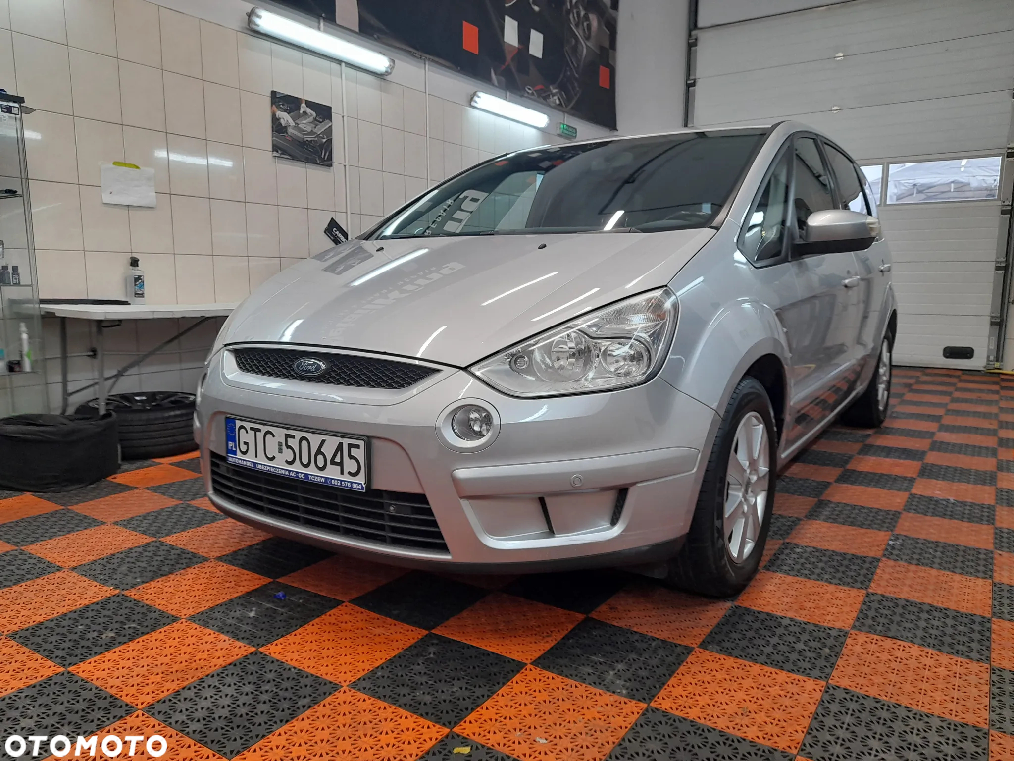 Ford S-Max 2.0 TDCi Ambiente - 2