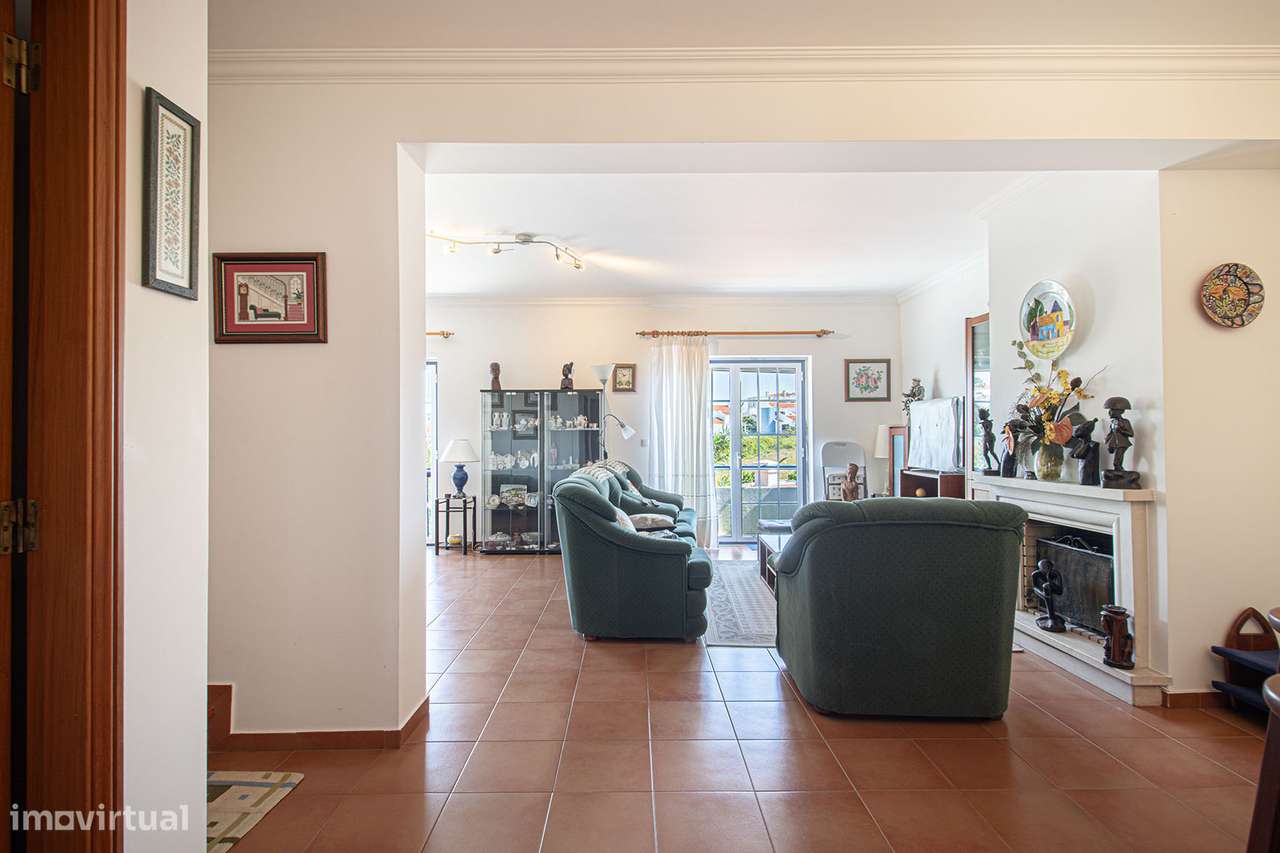 Moradia V3 na Ericeira-12