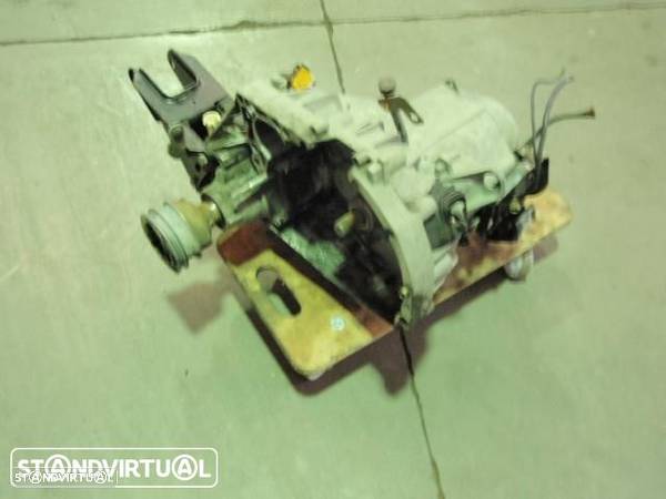 Caixa de velocidades - Renault clio / Renault 5 ( JB0032 ) - 2