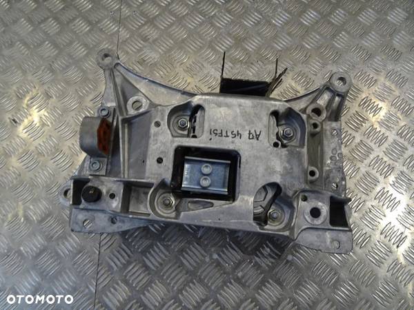 AUDI A7 A6 4K PODPORA LOZE SKRZYNI 4K0399263 - 1