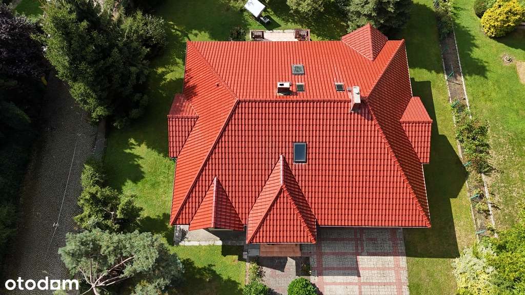 Duża działka, 4 pokoje, ogród i garaż, ul.Rybna-4