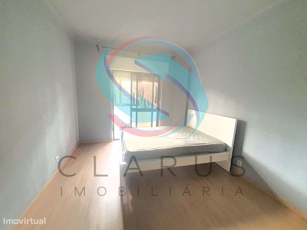 APARTAMENTO T2 AMORA/PAIVAS-6