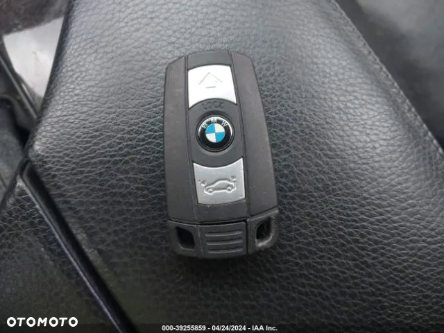 BMW Seria 5 550i Sport-Aut - 11