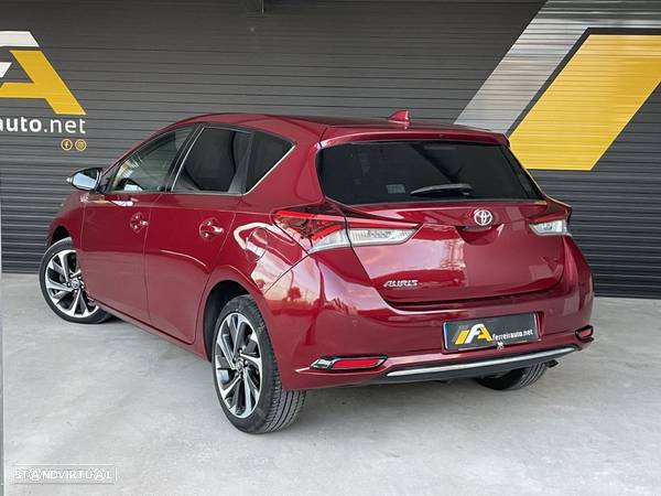 Toyota Auris 1.4 D-4D Design Edition - 2