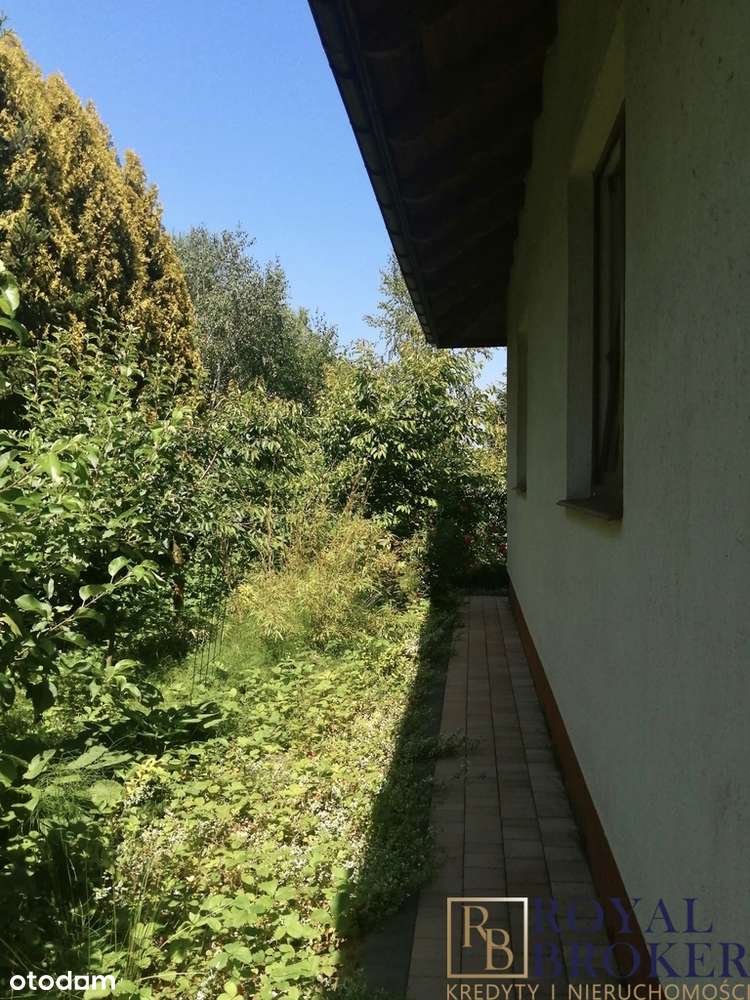 Na sprzedaż piękny dom parterowy 167 m², 20 arów.-9