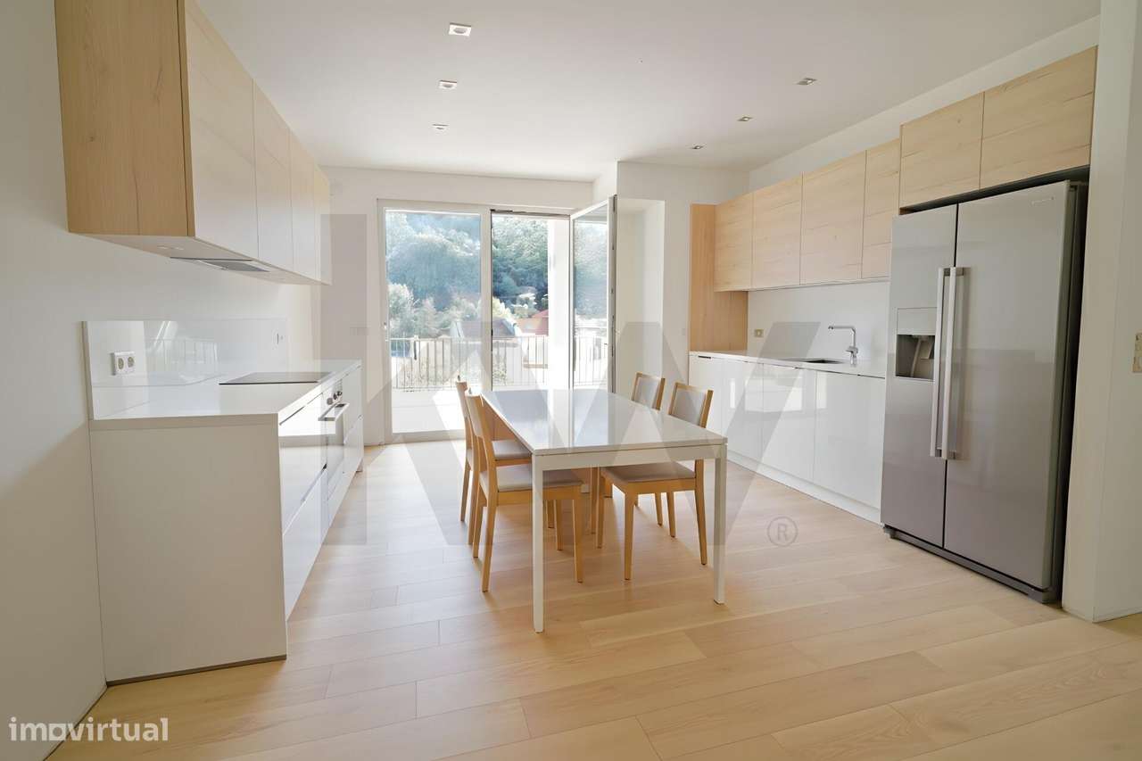 Moradia Isolada T4 em Cabeço de Montachique - Loures-8