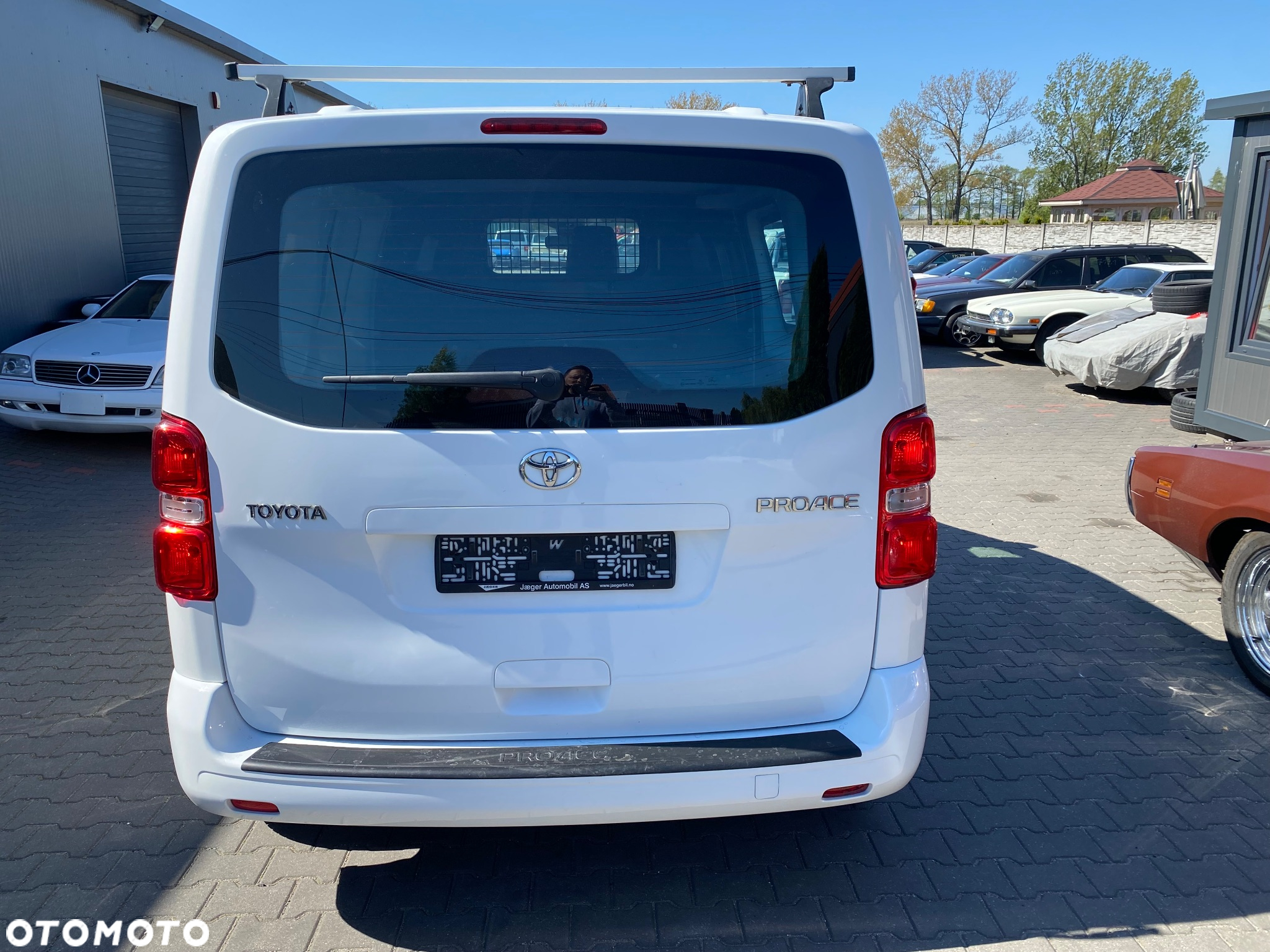 Toyota ProAce 1,5-l-D-4D (5-Si.) Verso compact Team Deutschland - 8