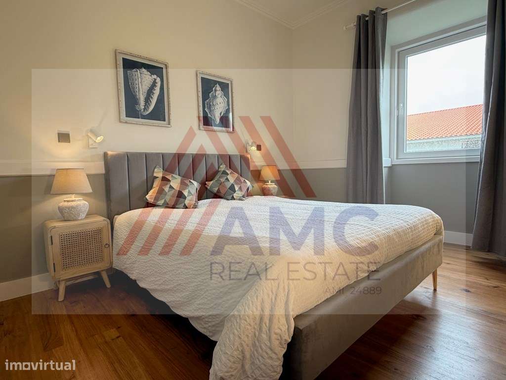 MORADIA T6 NO CENTRO DA VILA DA MADALENA-27