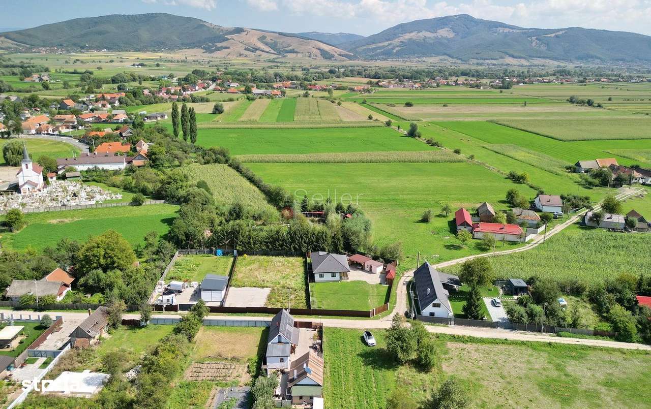 Teren intravilan - Imagine principală: 3/20