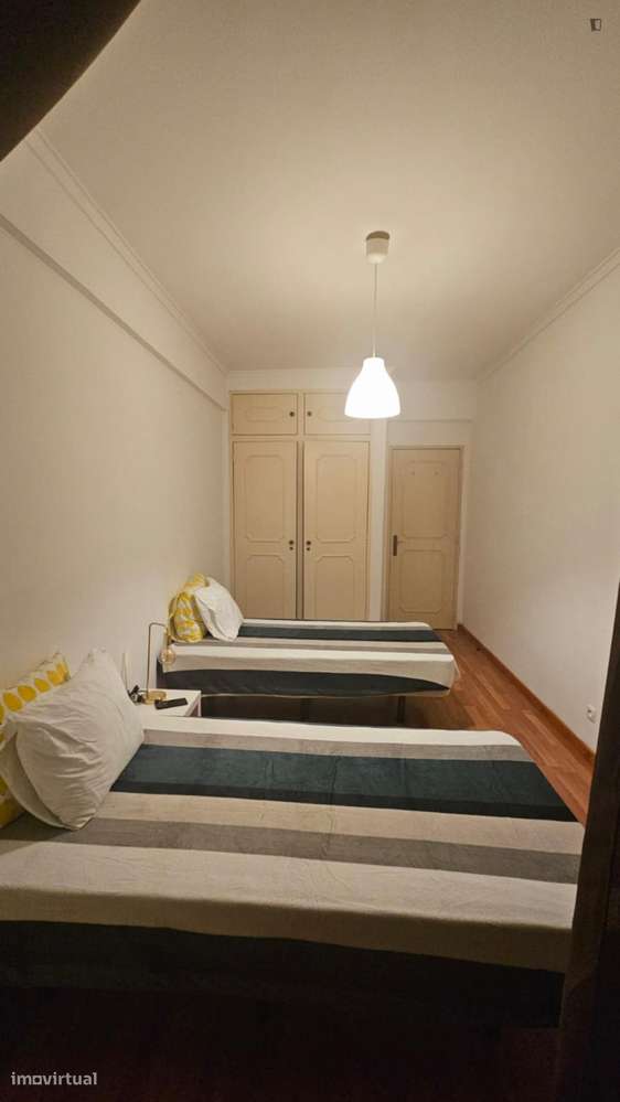 Quarto - localizado em Lumiar Lisbon - Grande imagem: 4/10