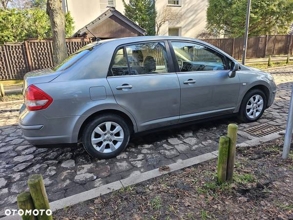 Nissan Tiida 1.5 dCi Tekna - 3