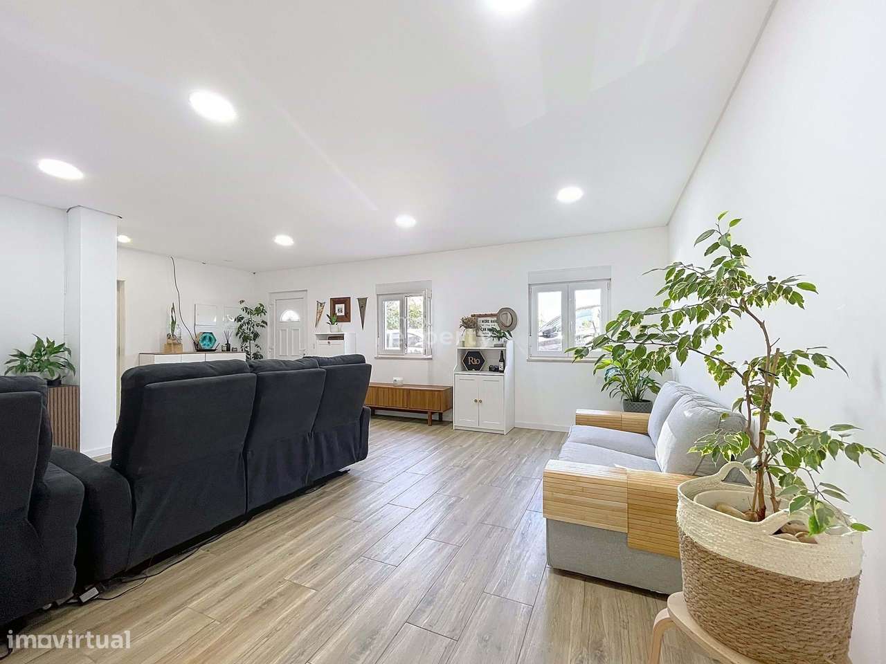 Moradia Térrea Moderna com Vista de Campo em Cadaval, Lisboa - Grande imagem: 4/47