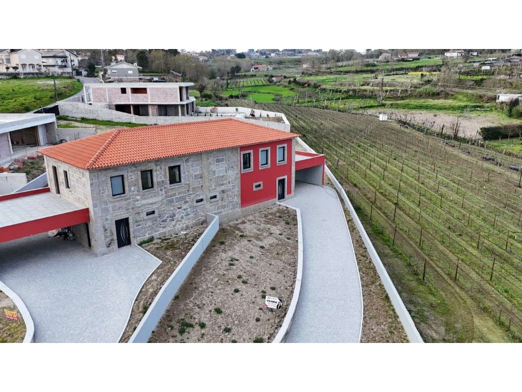 Moradia T3 com Terraço Panorâmico e Jardim - Grande imagem: 4/21