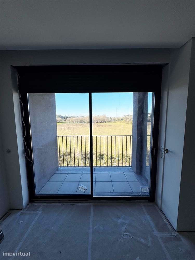 T2 Novo com varanda, garagem -Hospital São João - Universidades-27