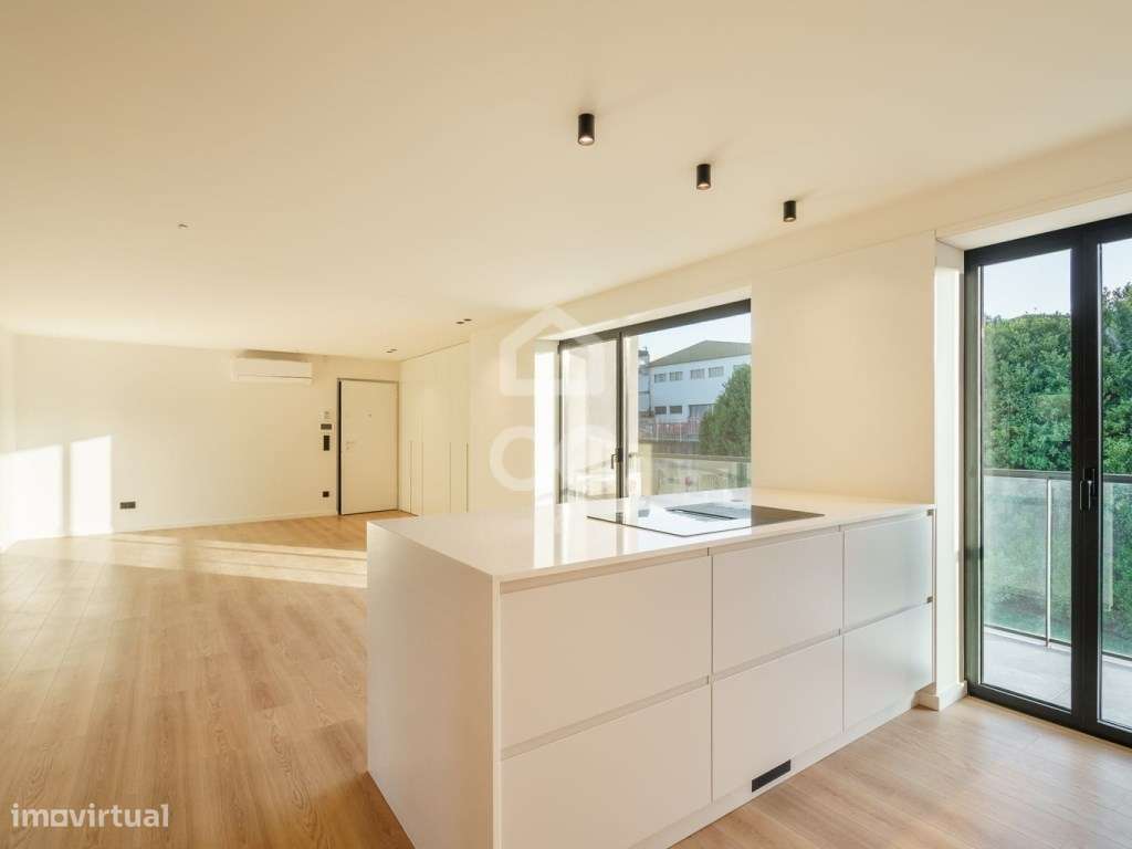 Apartamento T1, novo, para venda - Grande imagem: 2/30