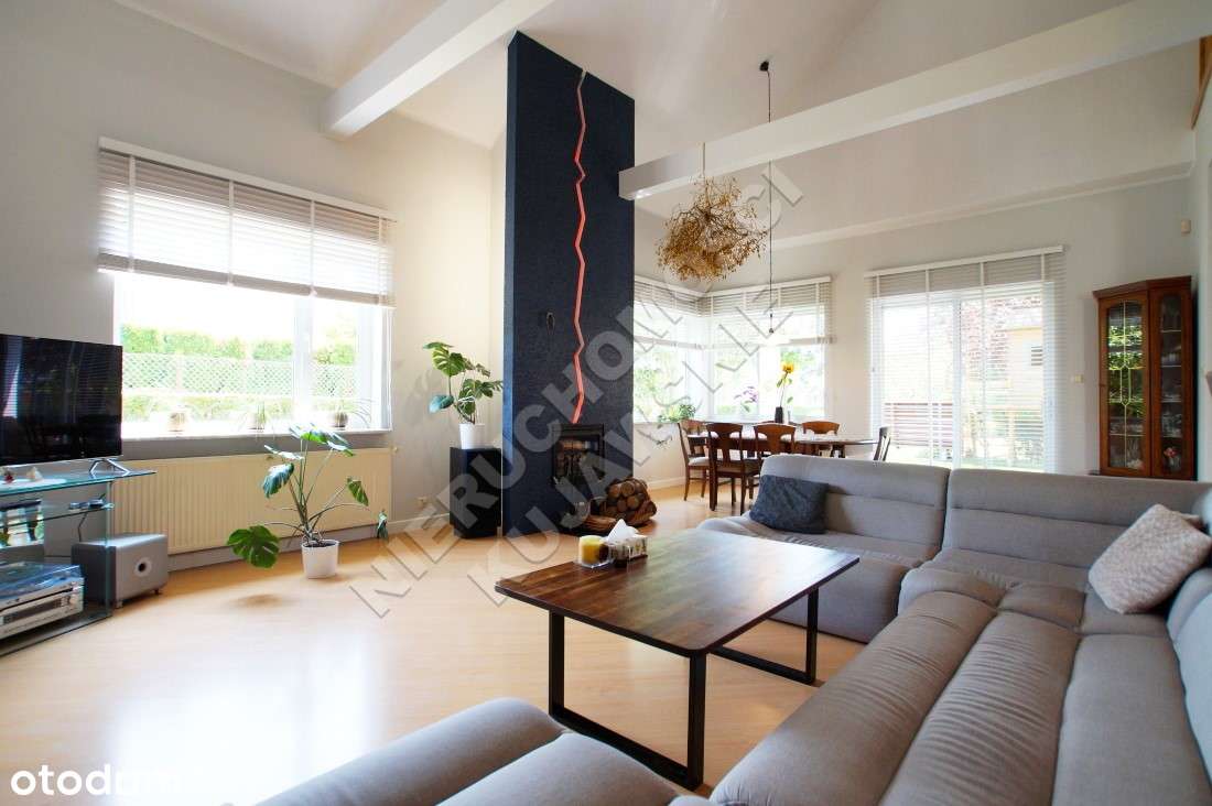 Dom 327,7m2 z garażem na urokliwej działce, oś.Zawiśle-6